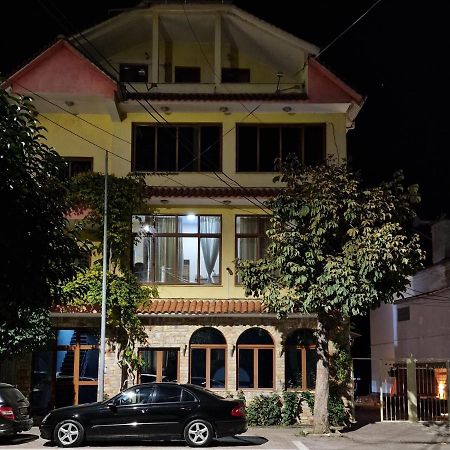 Hotel Restaurant Savoja 波格拉德茨 外观 照片