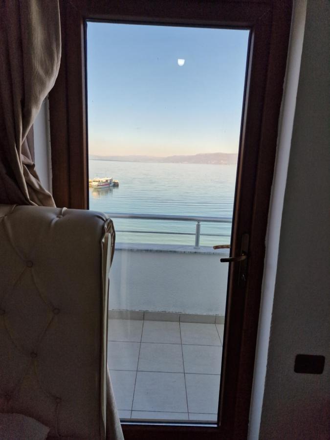 Hotel Restaurant Savoja 波格拉德茨 外观 照片